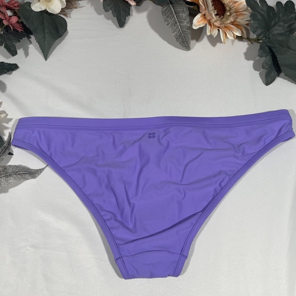 NEW $58 Sweaty Betty [ Large ] Bikini Bottoms in Aster‎ Purple - Picture 9 of 12